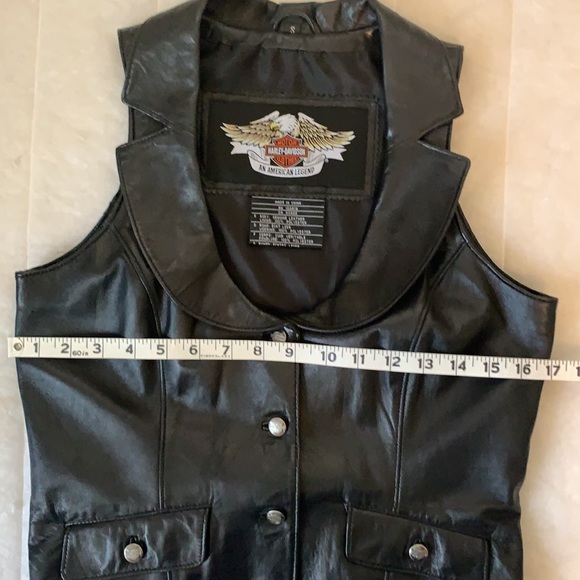 Harley Davidson Women’s Leather Vest - Picture 15 of 15